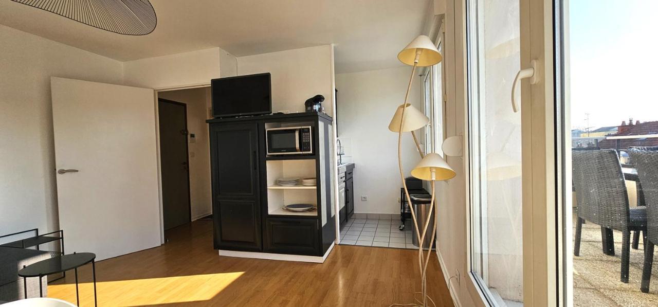 Charmant Appartement Proche Centre Ville 랭스 외부 사진